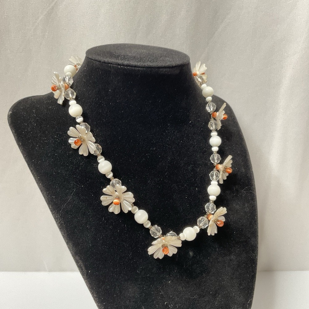 Vintage Mother of Pearl Daisy Flower Necklace Glass Cats Eye Choker 15" Romantic - Picture 3 of 12